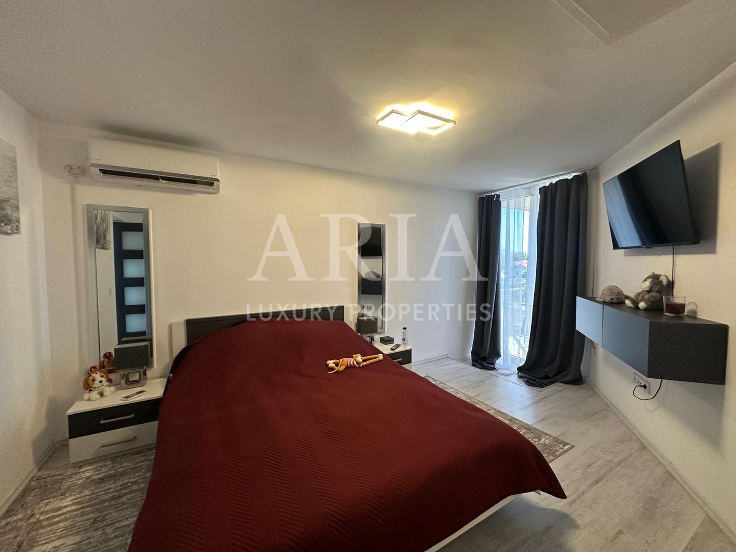 VILA INDIVIDUALA CORBEANCA DESIGN MODERN - Poză 14