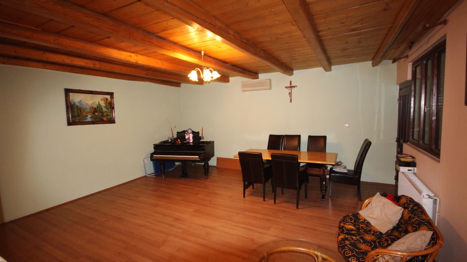 Imobil  cu destinatie mixta - Poză 32