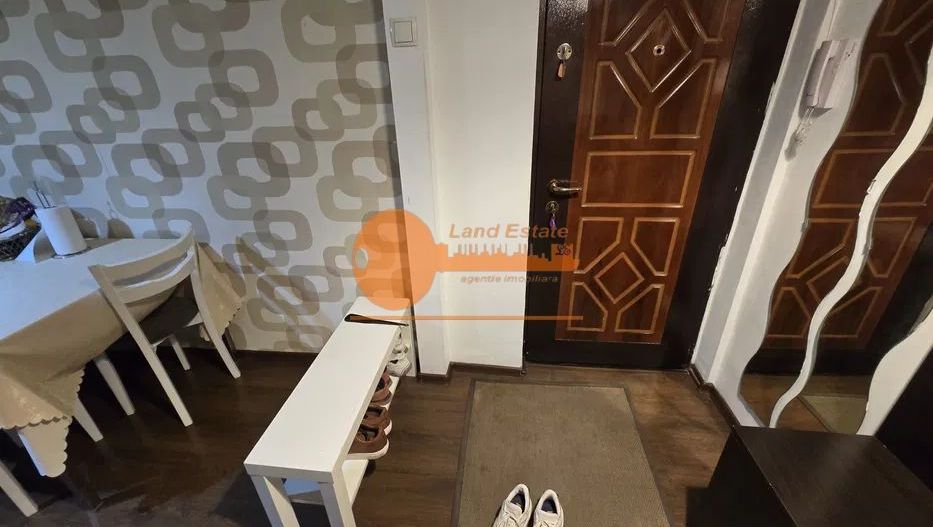 Apartament de 3 camere in zona Sebastian - Poză 1