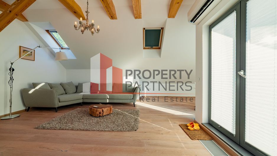 Apartament Duplex Elegant cu Terasă Panoramică – Dealul Cetății, Brașov - Poză 14