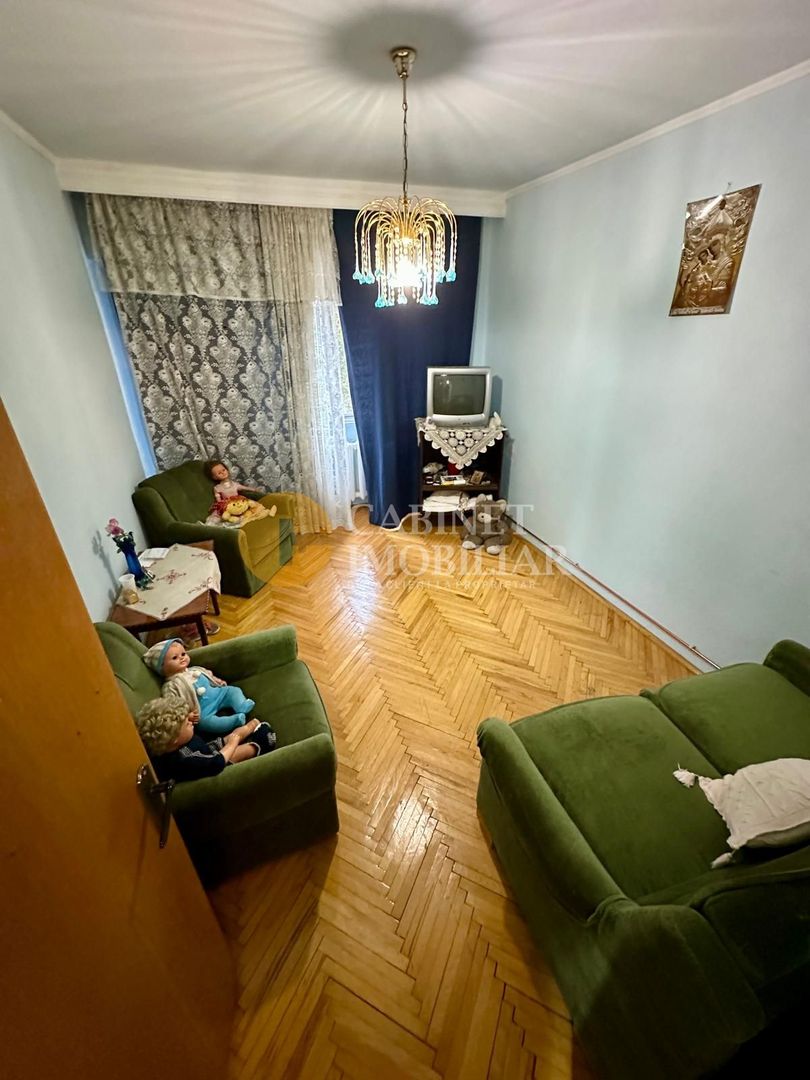 3 Camere Decomandat - Bloc din 1990 - Etaj 1 - Zona Alexandru - Poză 6