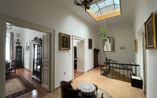 Apartament spectaculos de 4 camere într-o vilă cu farmec istoric pta Victoriei - Poză 7