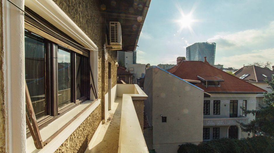 Apartament luminos zona 'Capitale', nemobilat - Poză 9