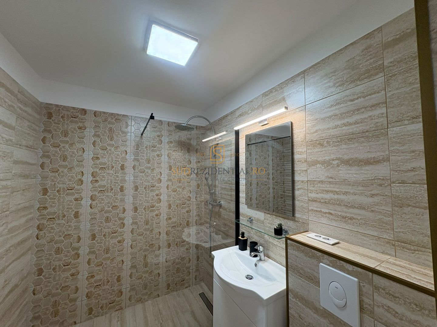 De închiriat – Apartament 2 camere decomandat | 54 mp, Sos. Salaj - Poză 4