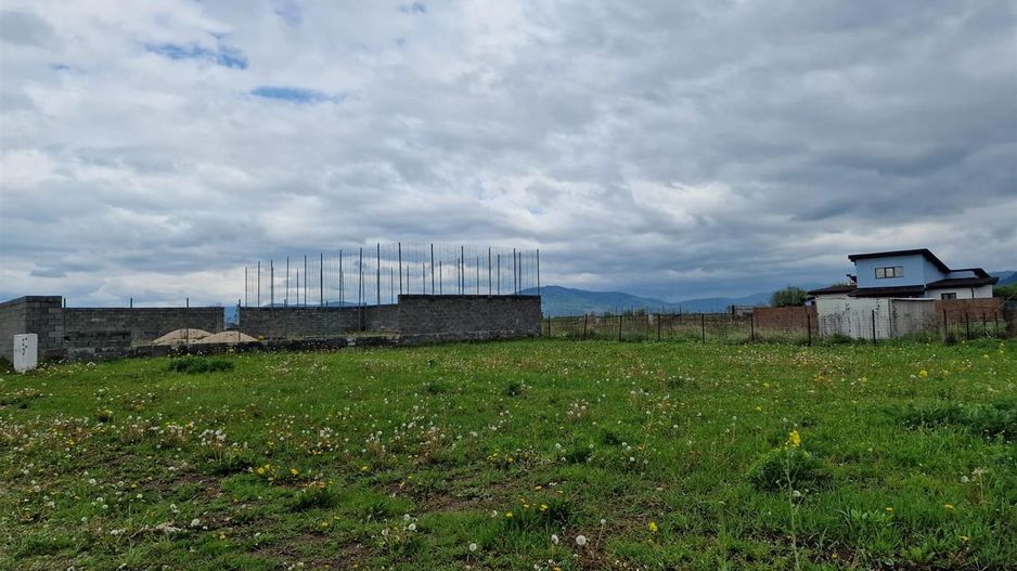 Teren intravilan, ideal constructie casa, Sacele -  Izvor, Brasov. - Poză 2