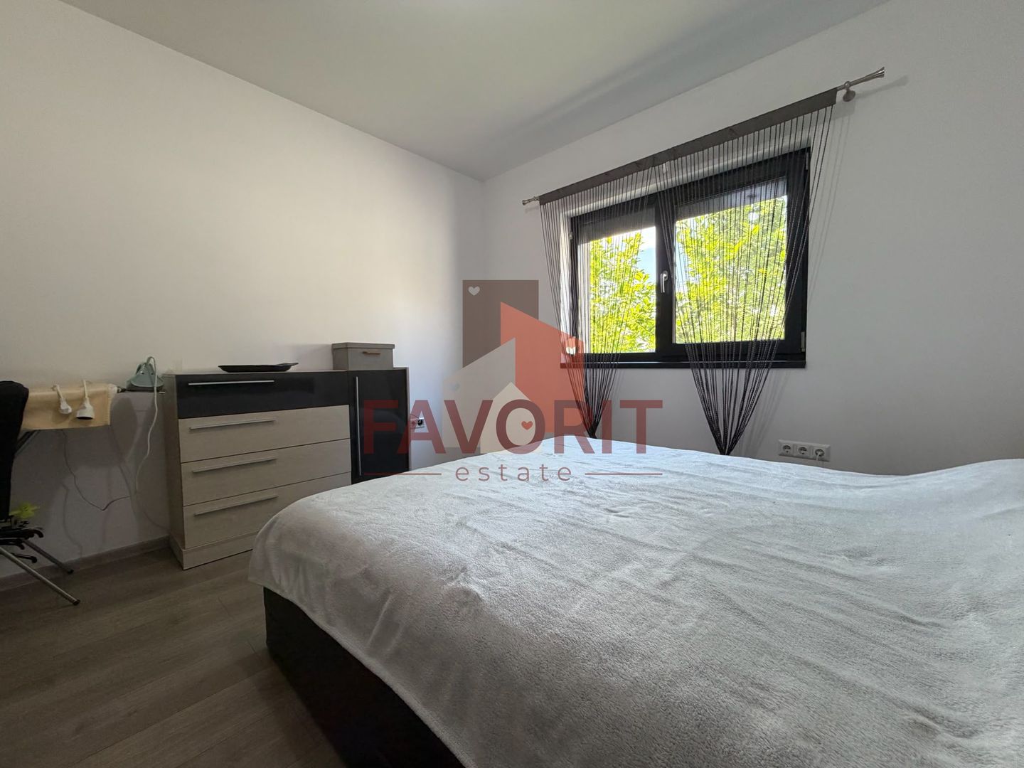 Casa individuala in Sacalaz | Piscina | Garaj | Teren 1000 mp | - Poză 13