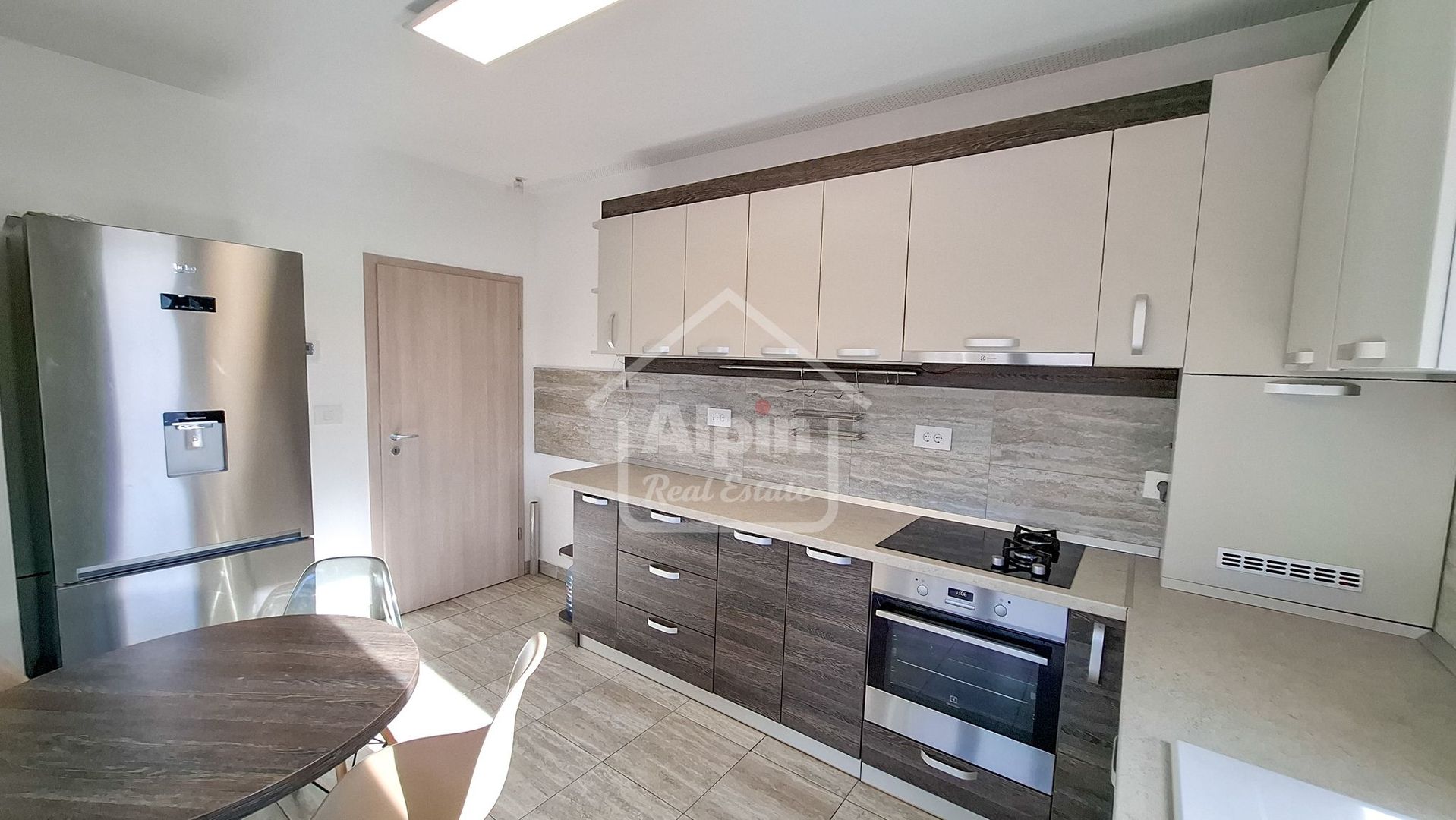 Apartament Central I Priveliste Deosebita - Poză 7