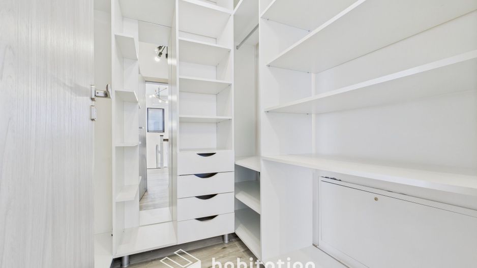 Tur virtual disponibil – duplex modern cu grădină privată și garaj - Poză 25