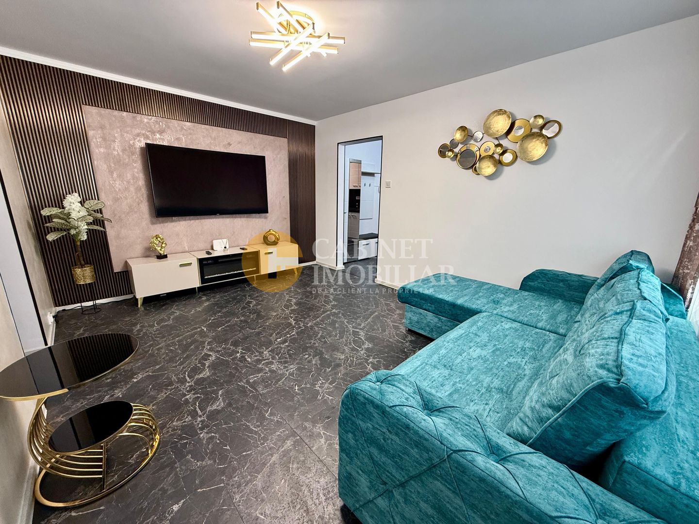 2 Camere Renovat 52mp - Mobilat/Utilat - Zona Podu Ros - Fara Risc - Poză 2