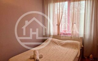 Apartament cu 3 camere de vanzare in zona Rogerius Oradea - Poză 9