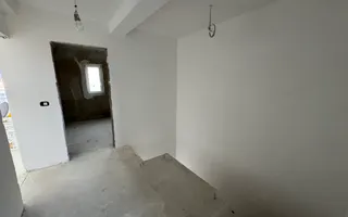 Aproape de benzinaria ESO. Finisaje la alegere - Poză 17
