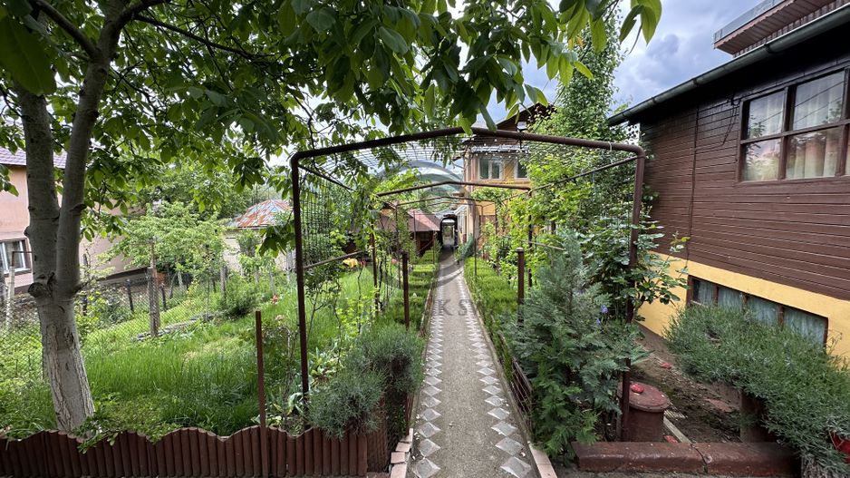 Casa cu 5 camere de vanzare  | Urlati, Prahova | Comision 0% - Poză 2