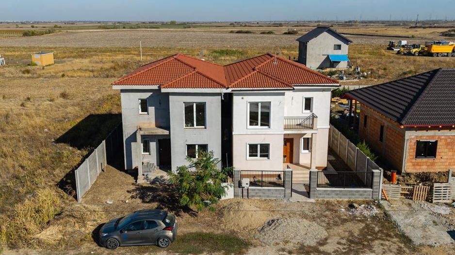 Duplex P+1E| Gata de Mutare| 5 cam, 3 bai | Teren 313 m Săcălaz| Comision 0 - Poză 1