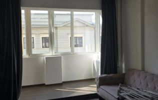 APARTAMENT RENOVAT METROU  ZONA SERBAN VODA