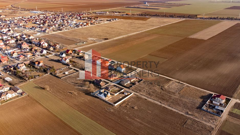 Casa cu teren 1500 mp in Harman - Poză 24