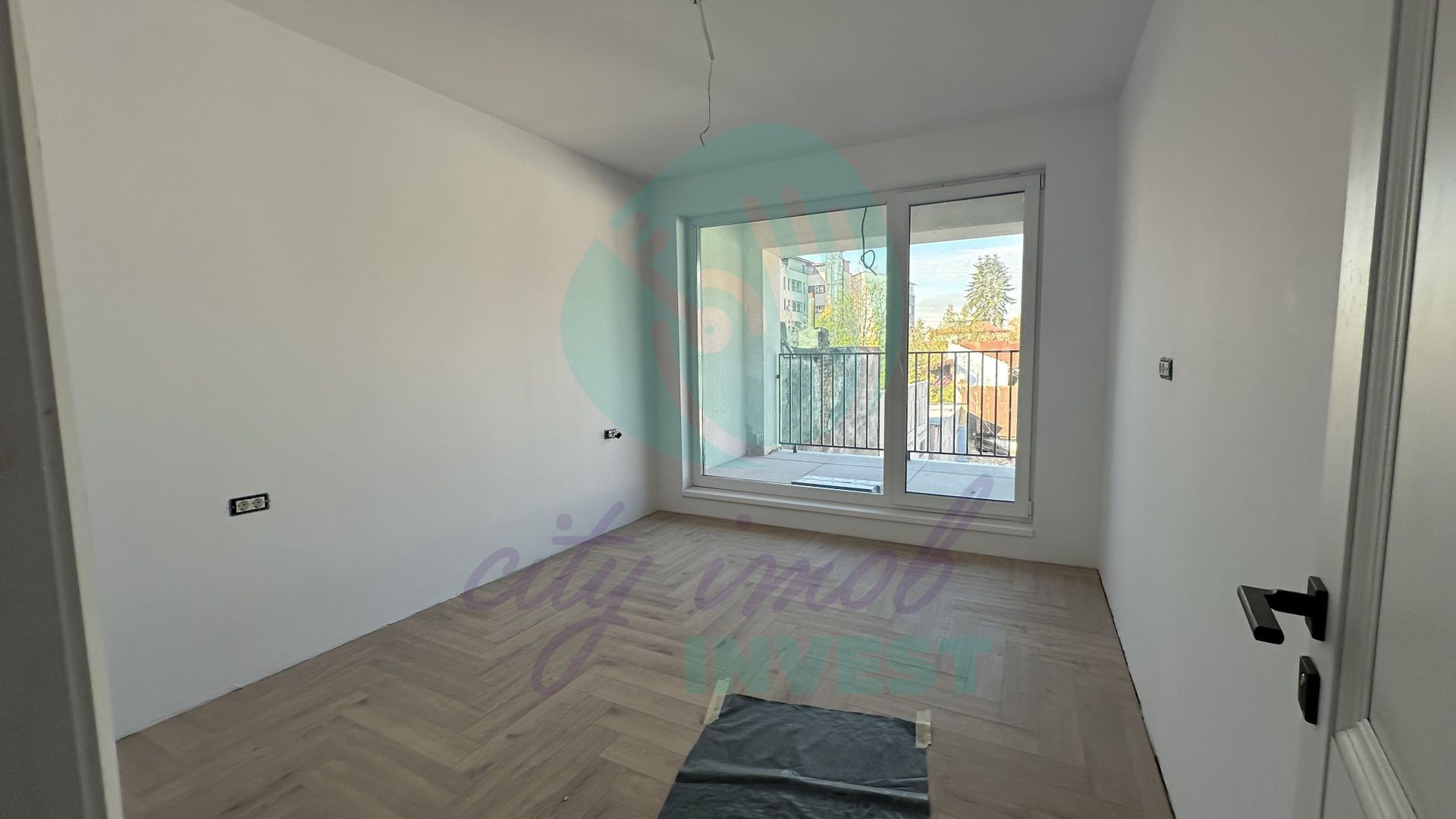 Apartament de 80 mp si TERASA DE 40 MP - Poză 15