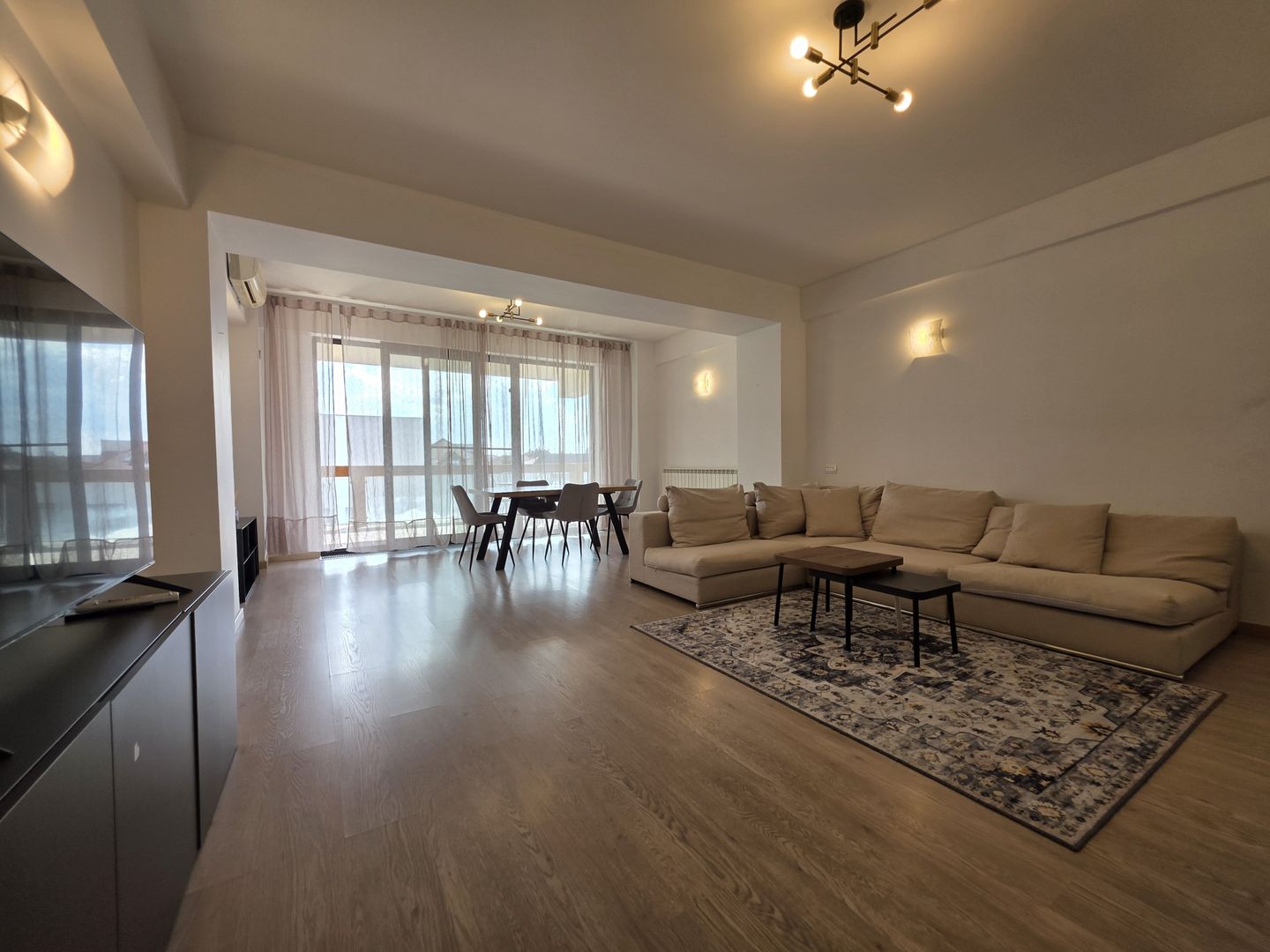 Inchiriere apartament 3 camere, 2 parcari in Iancu Nicolae! - Poză 2