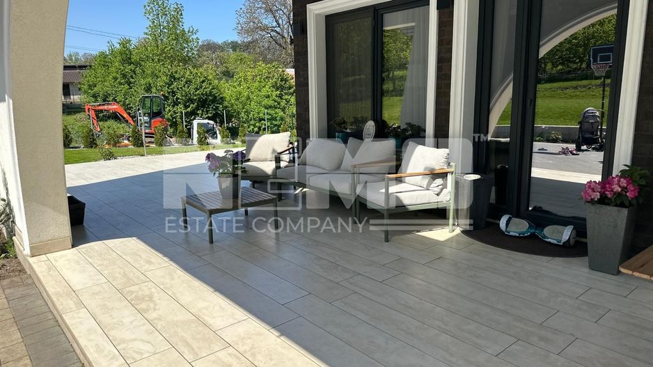 Casa 11 camere | Ipotesti, Suceava | 800 MP teren | 510.000€ - Poză 39