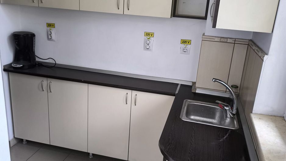 Spațiu Comercial de 188 mp - VAD EXCELENT la Bulevard - Poză 6