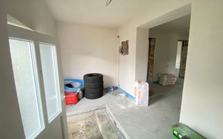 Casă de vânzare | 100 mp utili | Teren 980 mp | Daia - Poză 3