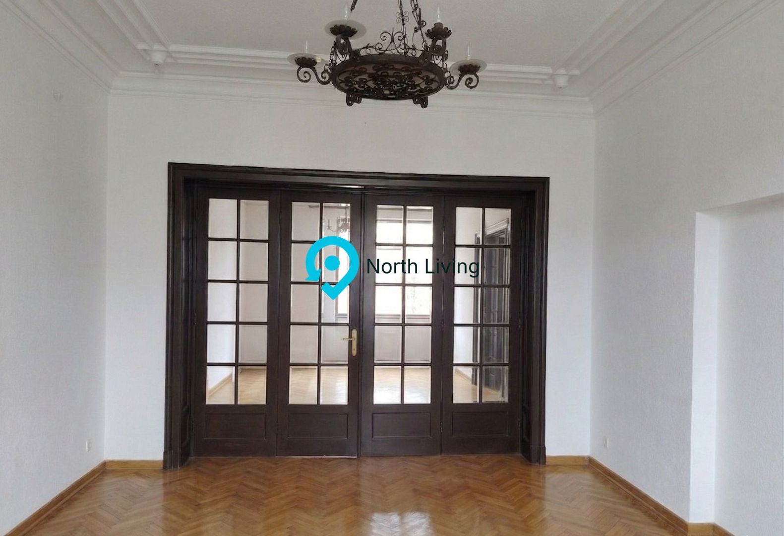 Apartament în vilă interbelică - Poză 3