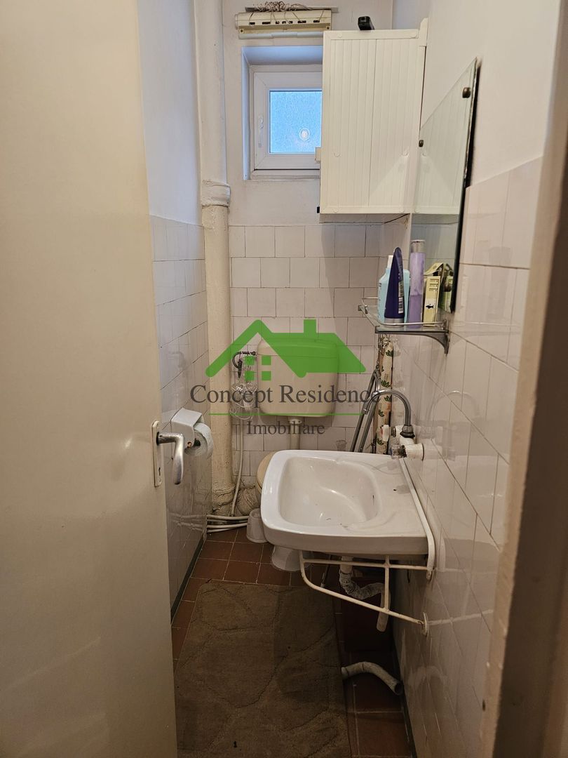 Apartament 4 camere +garaj– decomandat – str. Ioan Slavici, et.1 - Poză 8