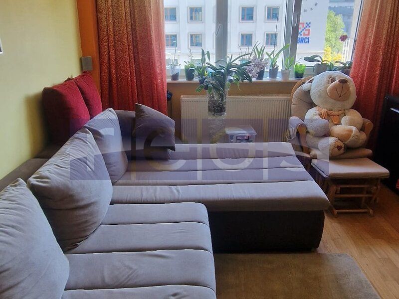 Apartament 4 camere 100mp |  Metrou Stefan cel Mare | Loc parcare+centrala - Poză 1