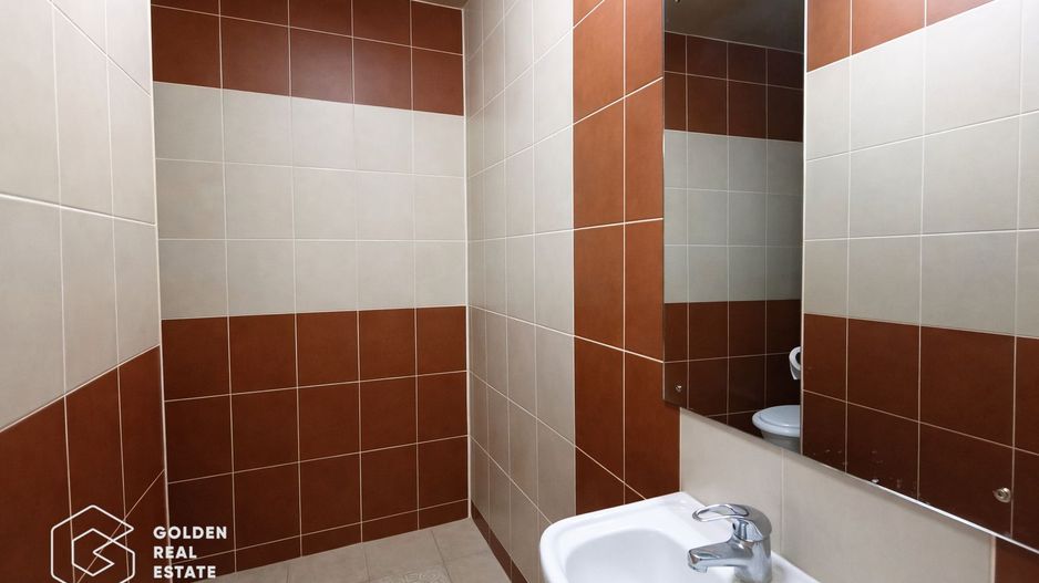 Spatiu la parter pentru cabinet, acces stradal, langa Policlinica Dacia - Poză 8