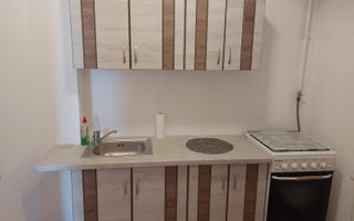 Apartament cu 1 camera, 37 mp, etaj intermediar, zona Horea ! - Poză 4