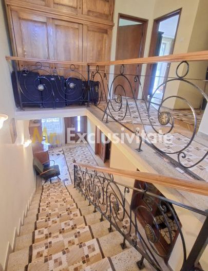 Casa Centrala de vanzare - Strada Rahovei Pitesti - Poză 13
