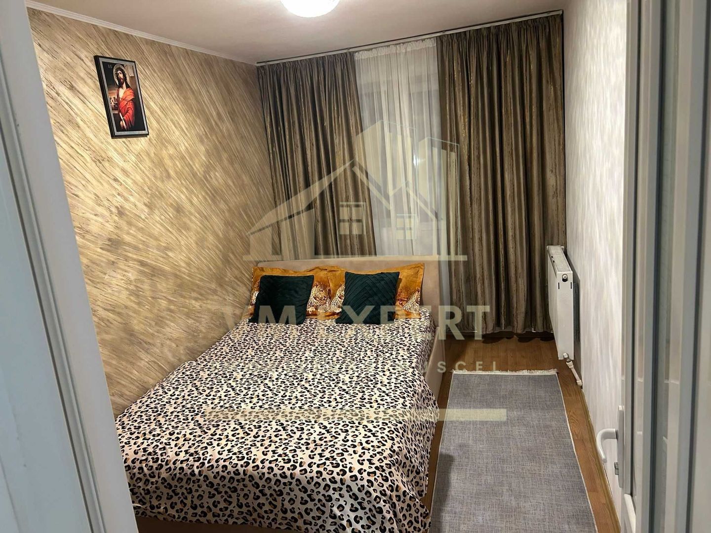 APARTAMENT 3 CAMERE ETAJ 3 VISOI - Poză 5