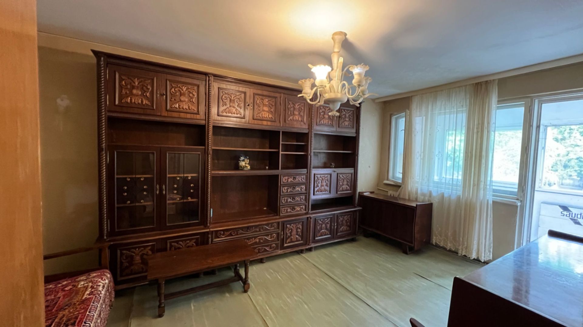 Apartament 3 camere in bloc reabilitat necesita renovare Gorjului Paci - Poză 1