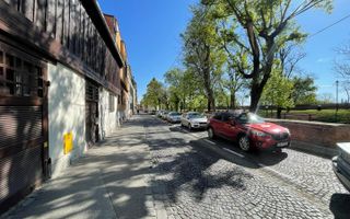 Oportunitate investitie, central , cu pivniță și pod - Poză 7