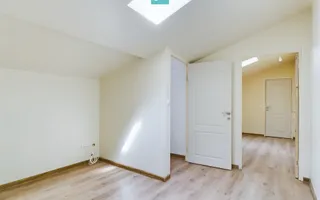 Casă cu 4 camere, renovată, în zona Gării de Nord - Poză 13