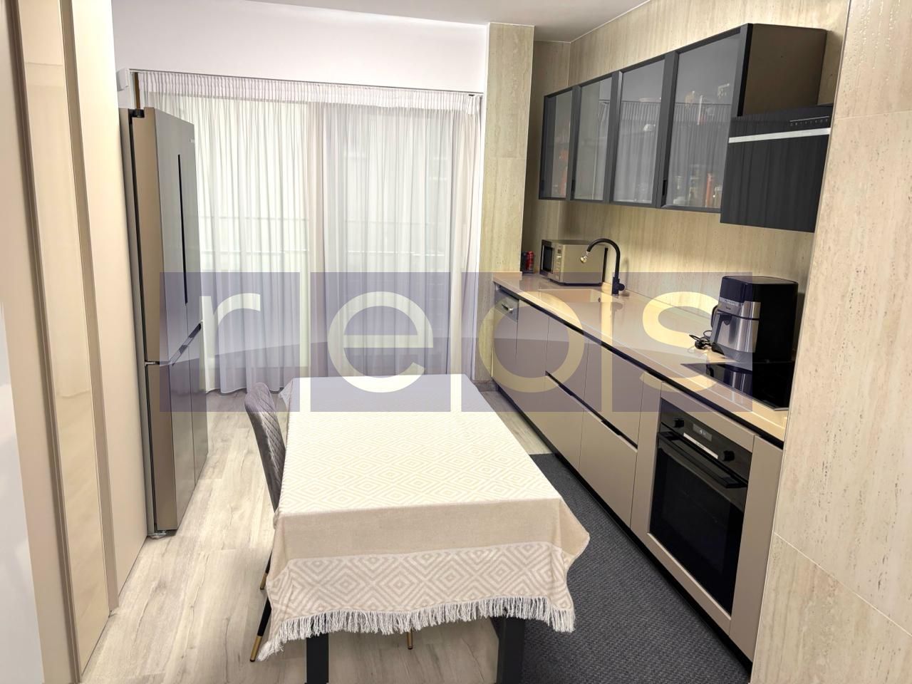 APARTAMENT LUX PRIMAVERII - Poză 3