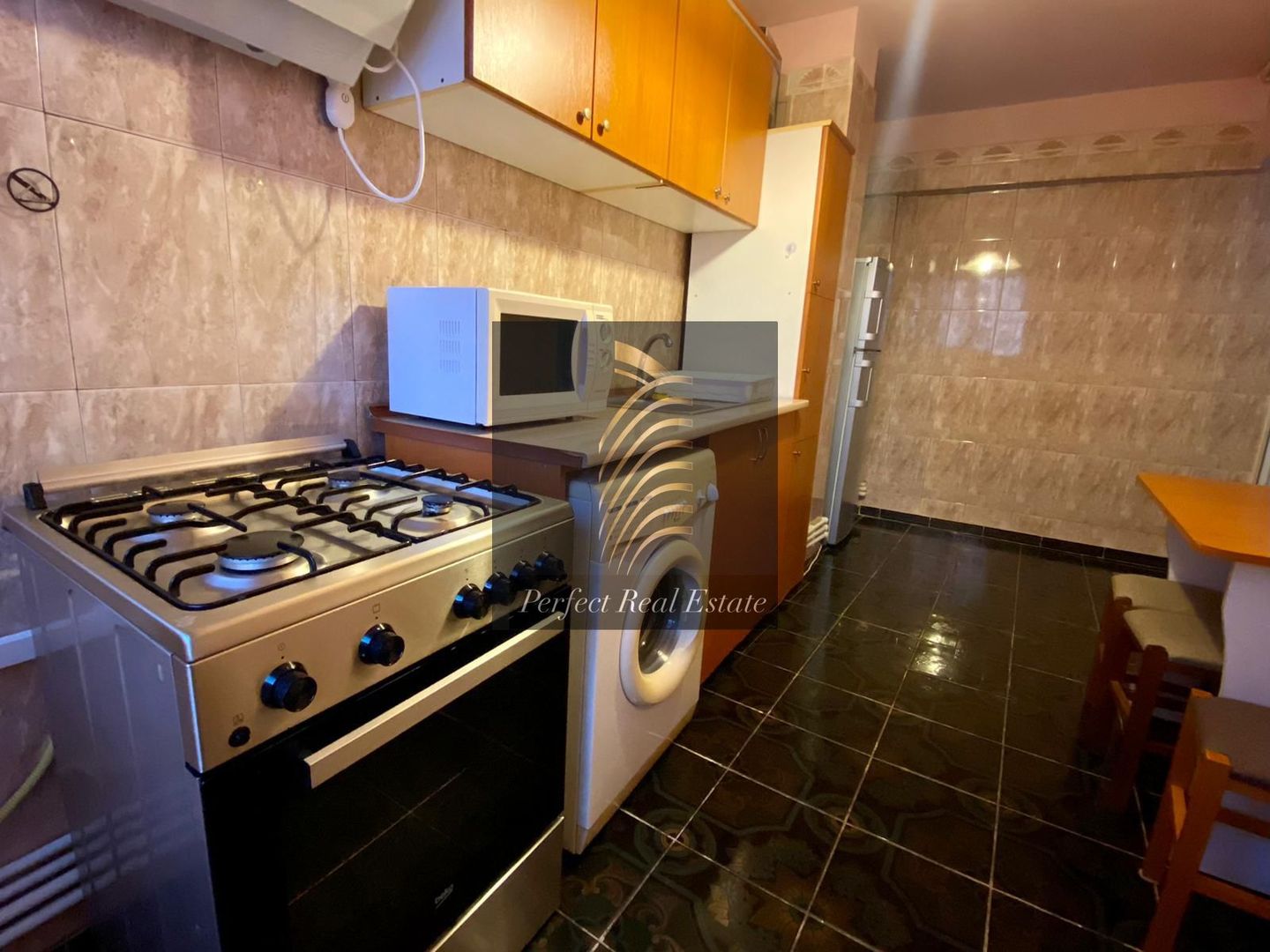 🏡 DE ÎNCHIRIAT – Apartament 2 camere decomandat, confort 0 – Zona Cap - Poză 5