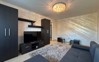 Apartament cu 2 camere complet renovat, etaj intermediar, Cetate - Poză 1