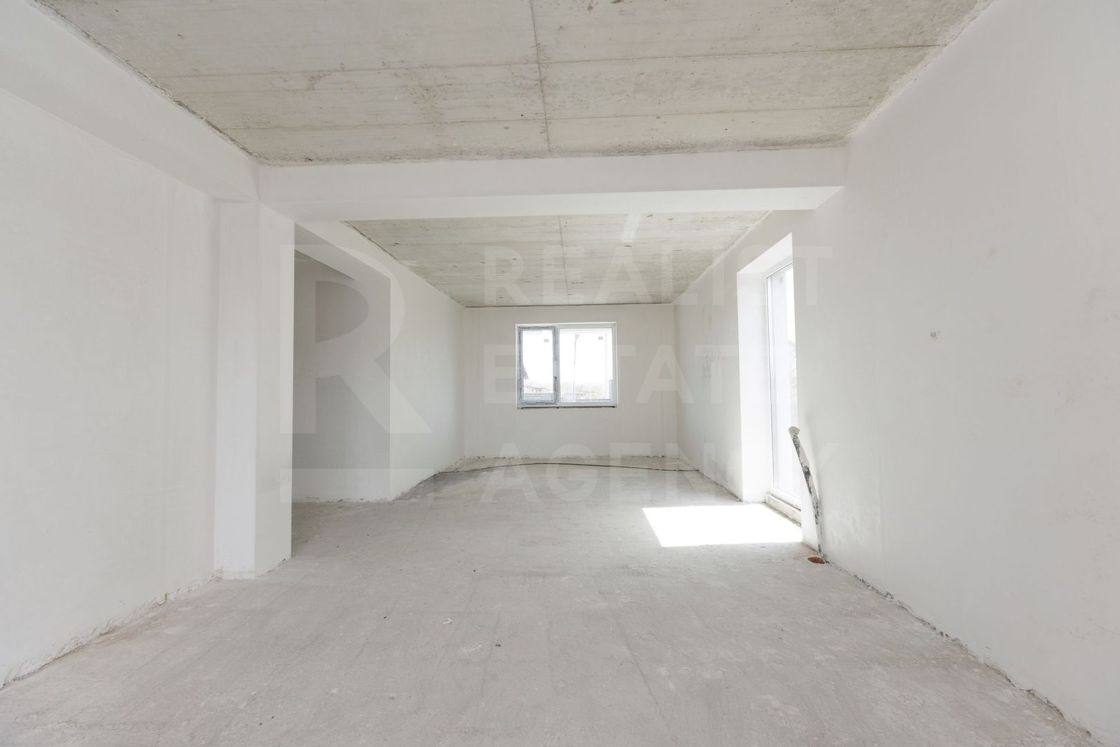 Vânzare, Hi-Tech, 2 nivele, 4 camere, strada  A. Lăpușneanu, Budești - Poză 21