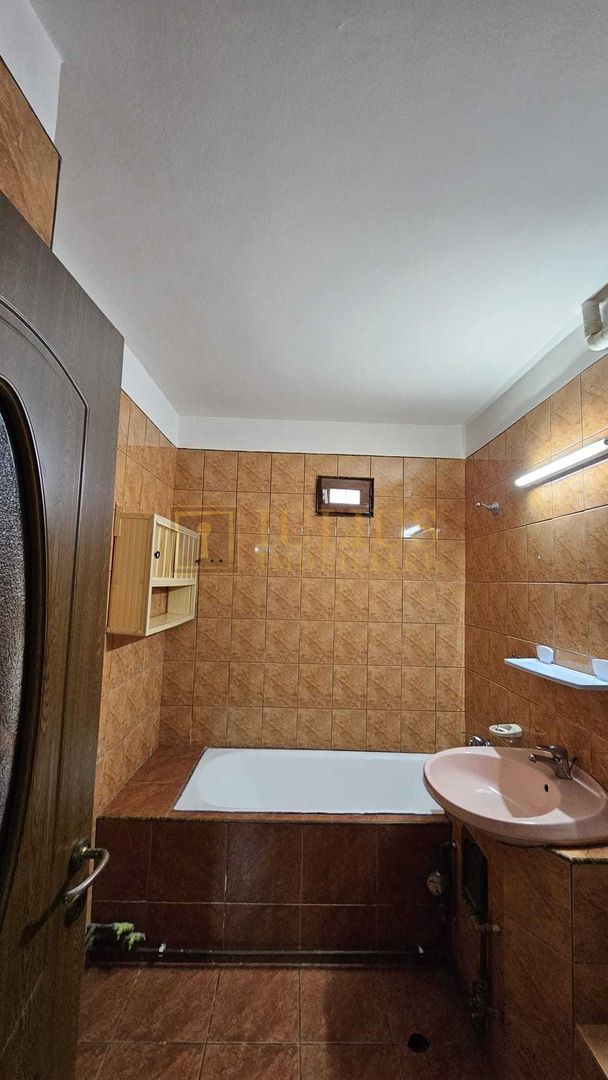 2 dormitoare| 2 bai| Zona Lunei-Complex| centrala| - Poză 3