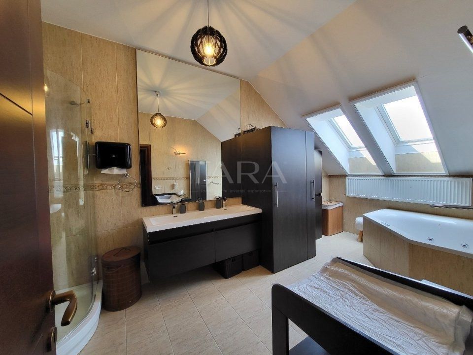 Penthouse cu terase spectaculoase și panoramă asupra orașului - Poză 10
