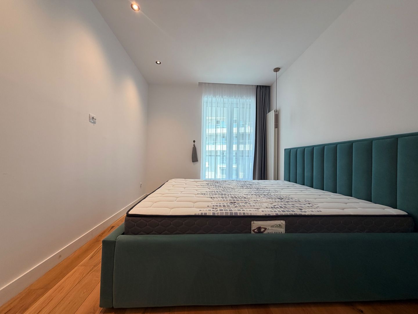 APARTAMENT 3 CAMERE | TERASA | VEDERE LAC - Poză 4