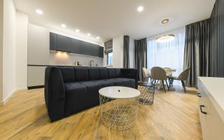 Apartament cu 2 camere semidecomandate lux la 10 Minute de UMF! - Poză 1