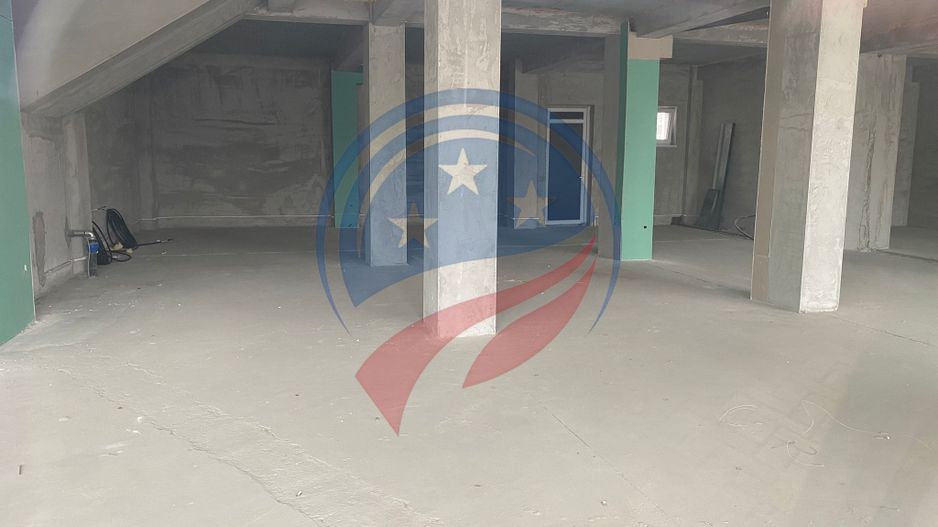 OPORTUNITATE SPATIU COMERCIAL SAU INVESTITIE 365 M PATRATI - Poză 3