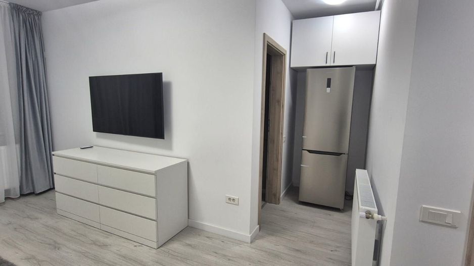 GARSONIERA BIRUINTEI, BUCATARIE INCHISA, CENTRALA, METROU 15 MINUTE - Poză 2