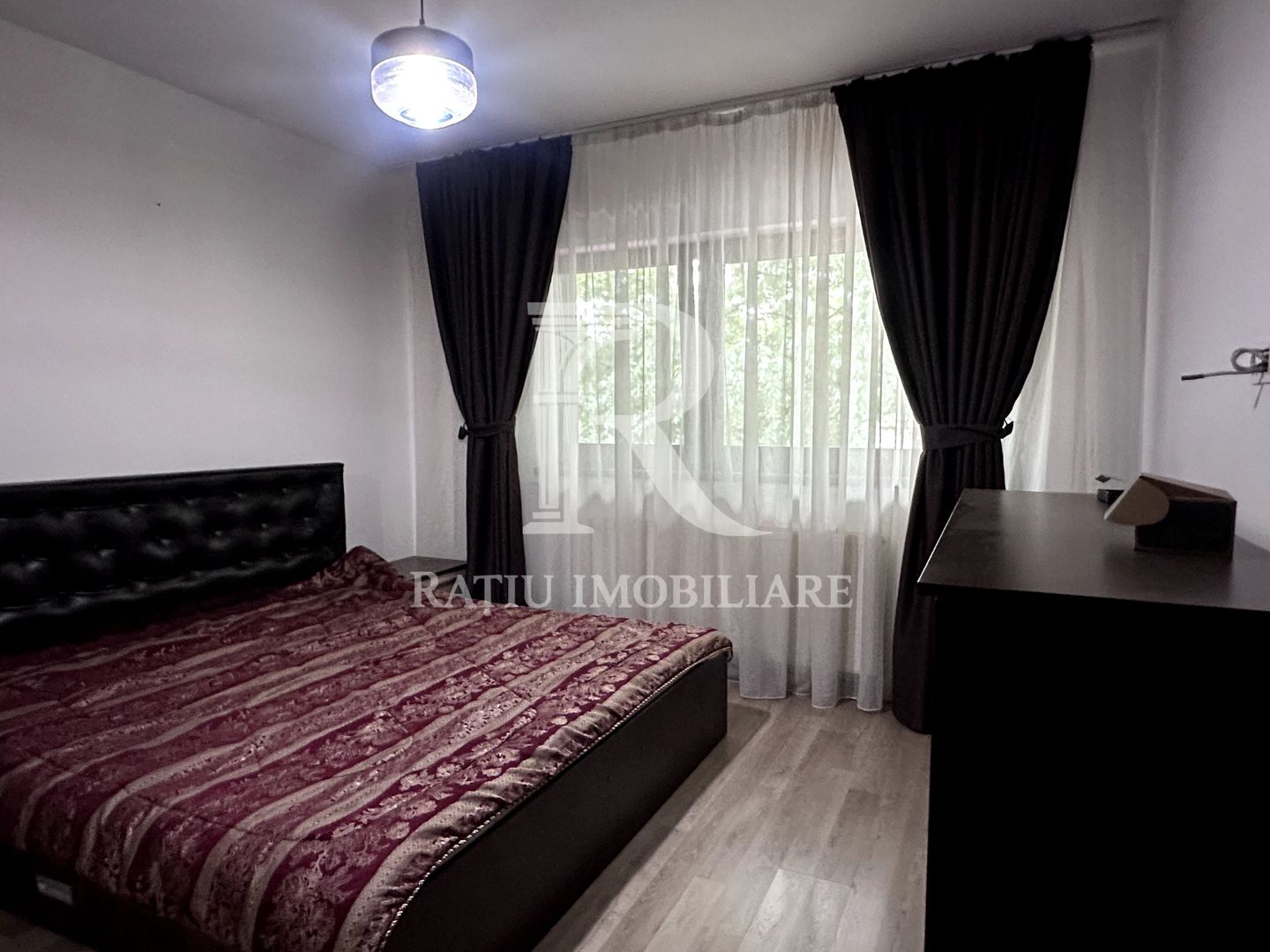 Apartament cu 3 camere | Ultracentral | Oradea - Poză 5