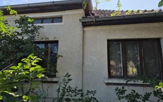 BRASADAS vinde casa + teren in zona Closca. - Poză 3