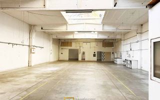 Hală industrială 431 mp de închiriat – central Arad, acces TIR - Poză 2