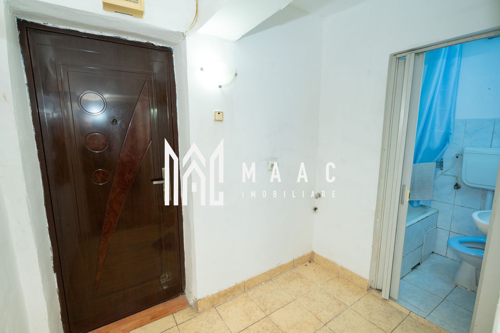 Apartament Petrisor 3 camere | Etaj 1 | Balcon - Poză 10