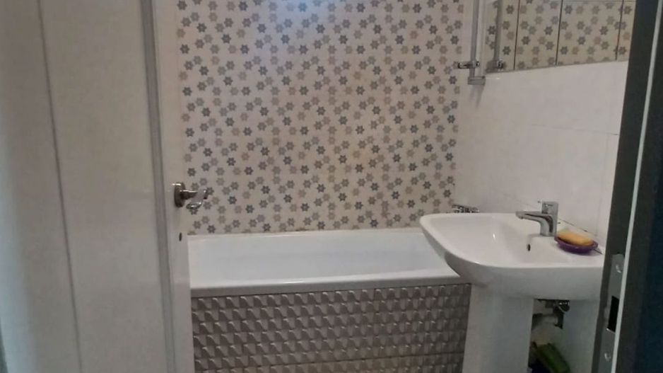 AP 3 CAMERE 1 MAI, PET-FRIENDLY, MASINA SPALAT VASE, PARCARE, CENTRALA - Poză 6