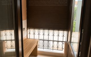 Apartament 3 camere Otopeni central - Poză 3